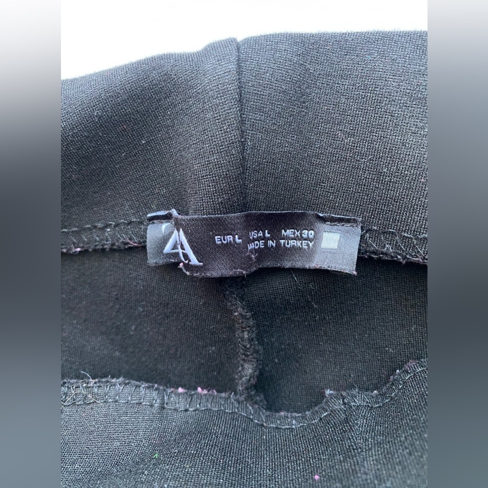 ZARA Gold Button Leggings women's Size L - Picture 7 of 8